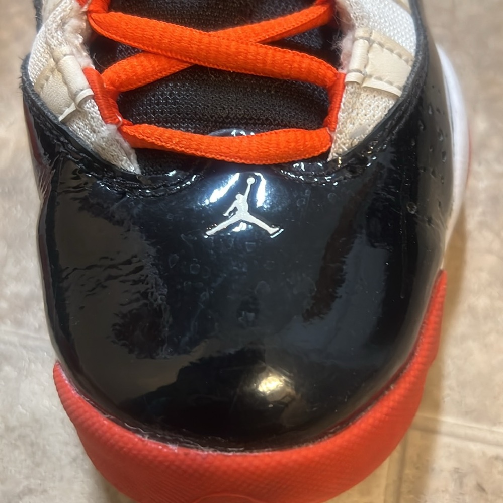 Jordan 6 Rings - Picture 10 of 12